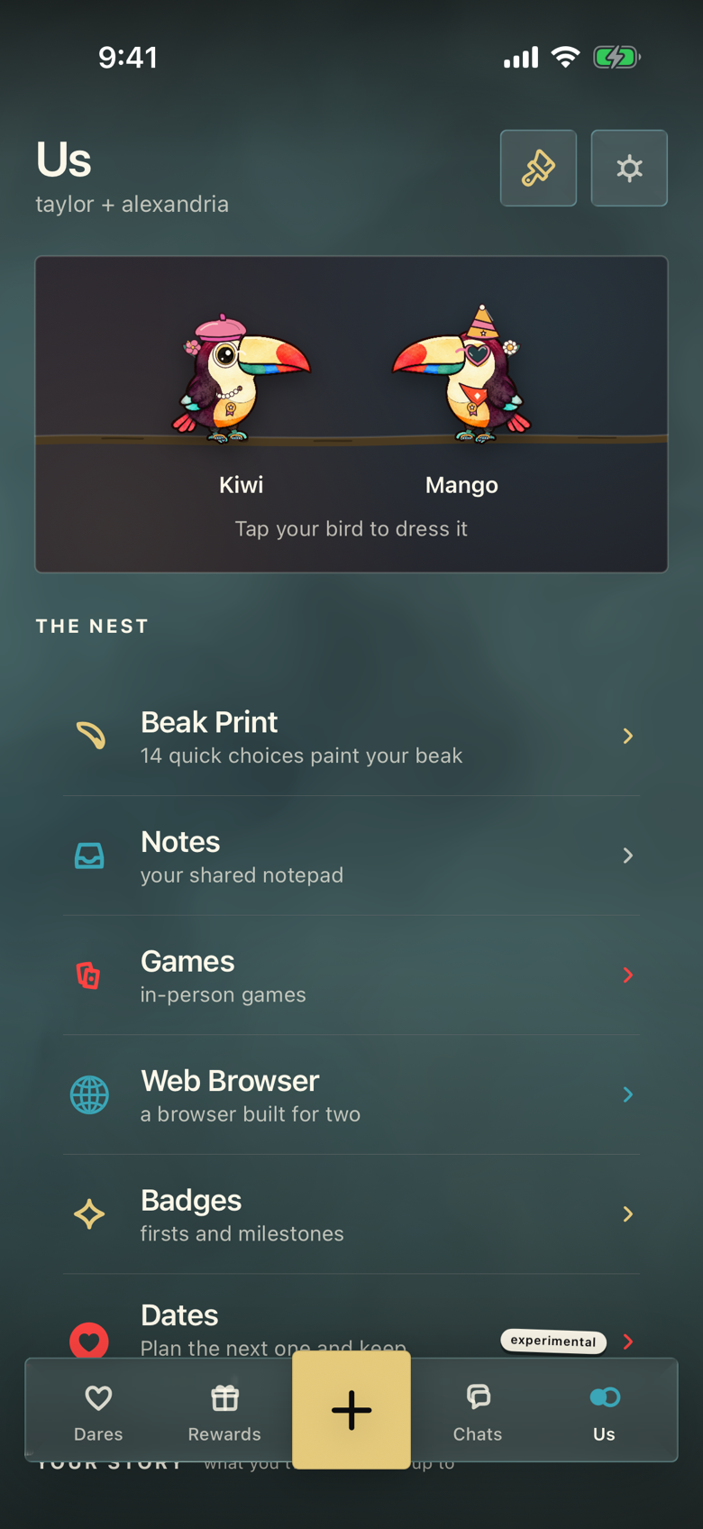 Toucan on iPhone: two dressed-up birds on their shared perch